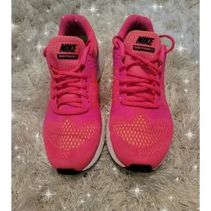 Neon Pink/Yellow Nike Women's Workout/Gym Shoe